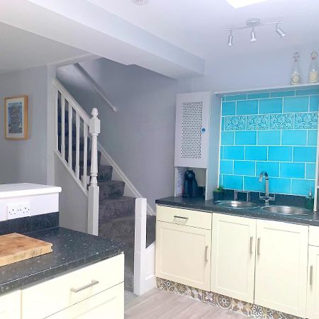 Stay In The Heart Of York At The Hampden - Free Parking - York Holiday Home Zewnętrze zdjęcie