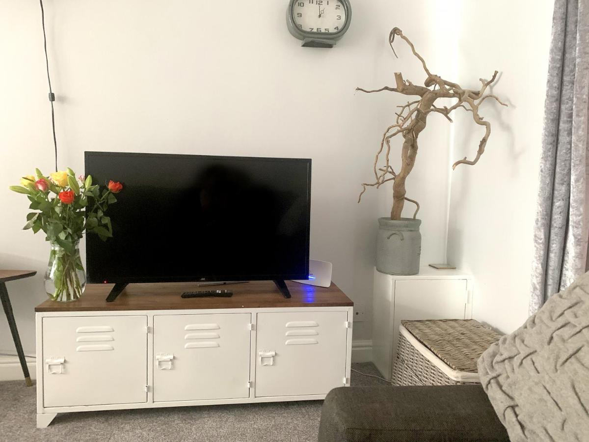 Stay In The Heart Of York At The Hampden - Free Parking - York Holiday Home Zewnętrze zdjęcie