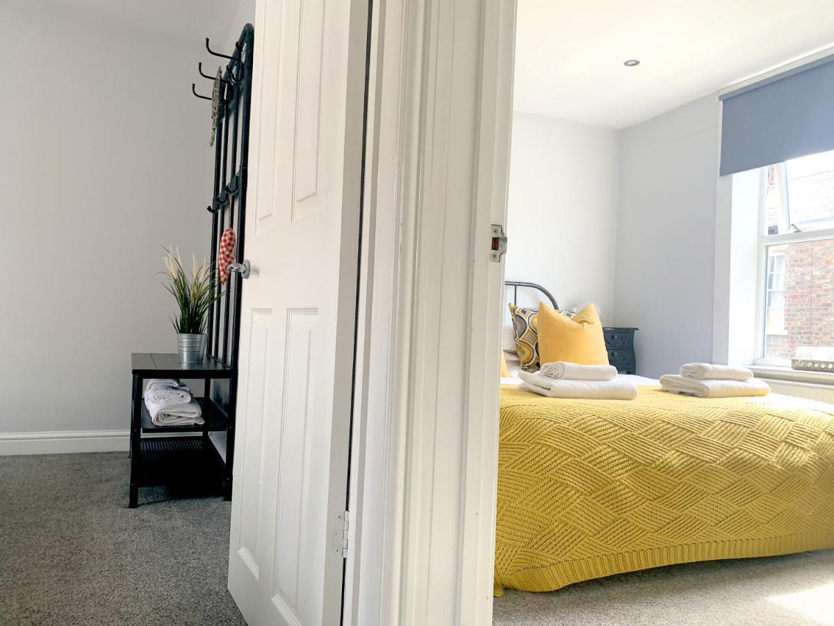 Stay In The Heart Of York At The Hampden - Free Parking - York Holiday Home Zewnętrze zdjęcie