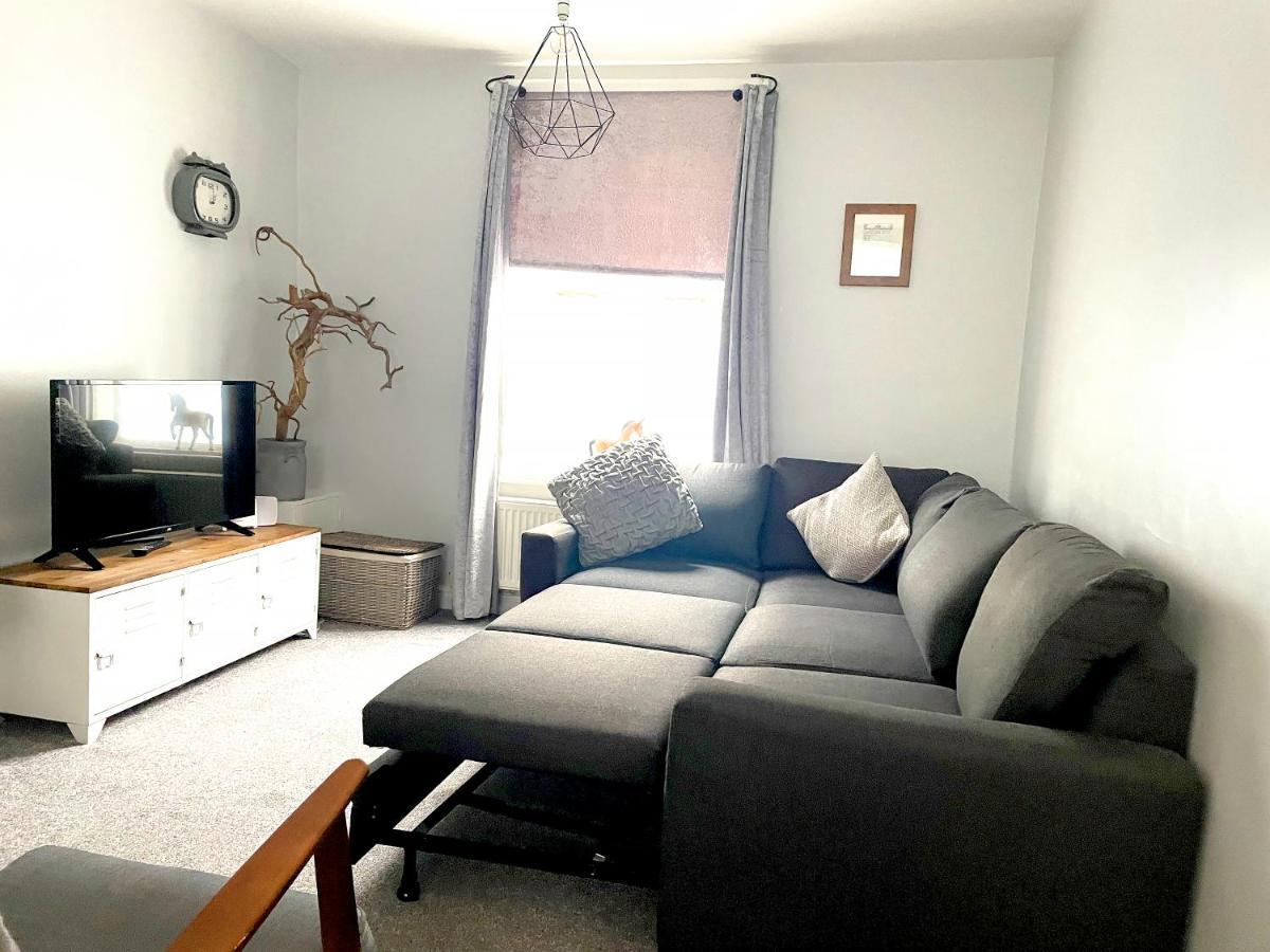 Stay In The Heart Of York At The Hampden - Free Parking - York Holiday Home Zewnętrze zdjęcie